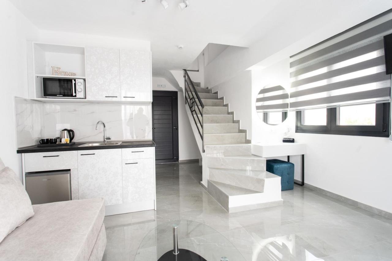 Aeonian Luxury Suites Asprovalta, Adults Only & Kids 12 Plus Exterior photo